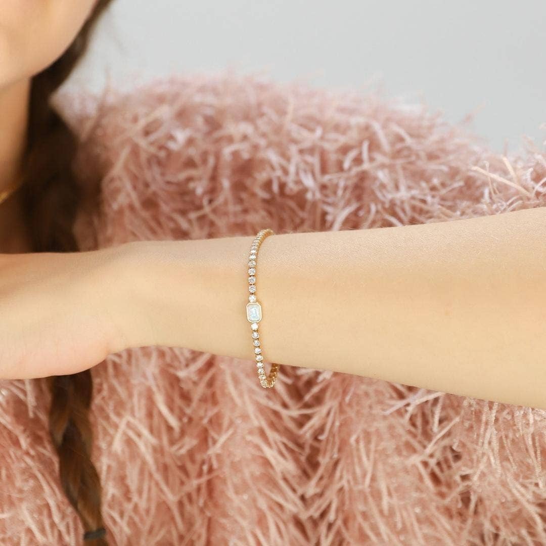 Tennis Bracelet With Center Stone
